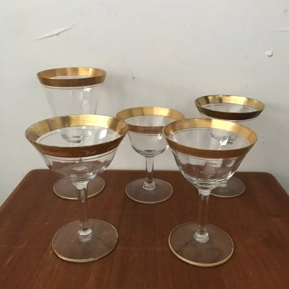 Vintage 5 Glastonbury Rose Lotus Fluted Gold Encrusted Sherbert Wine Glasses Set